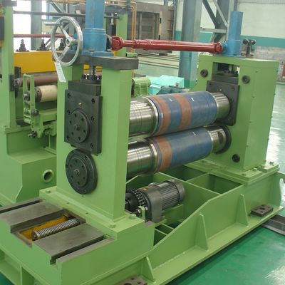 Macchine di taglio longitudinale per l'estrazione di energia Macchine di taglio di bobine metalliche in acciaio ad alta velocità
