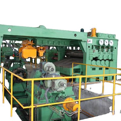 8-16 mm spessore del materiale Linea di taglio della bobina in acciaio con macchina di raddrizzamento della bobina