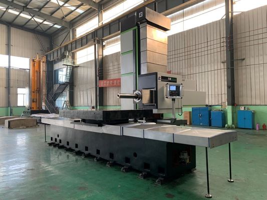 900 mm Viaggio del tavolo HONGKANG CNC Fresa orizzontale per facile funzionamento