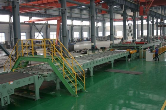 3 Spessore del materiale 12 mm Macchina mobile di livellamento delle bobine per taglio e palettizzazione