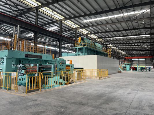Linea di produzione di taglio incrociato di bobine di acciaio da 35 T con velocità di taglio da 20 a 40 m/min