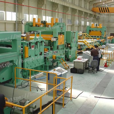 Linee di livellamento e taglio incrociato di bobine di acciaio di decapaggio laminato a caldo per spessore 3 mm-13 mm