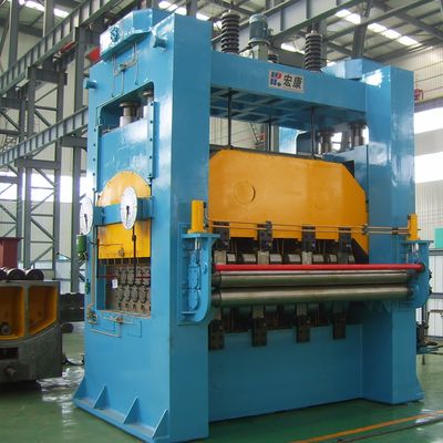 Video ispezione in uscita macchina di livellamento e ripiegamento di bobine di acciaio per lamiere metalliche
