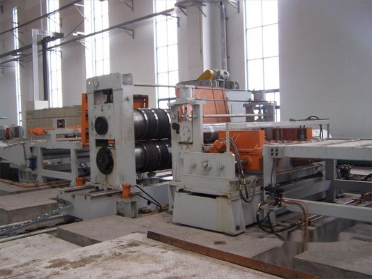 Linea di taglio di bobine in acciaio ad alta velocità per il taglio di bobine di grandi dimensioni Larghezza mm 300 10000 mm