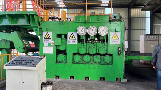 Macchina di ripiegamento di bobine di acciaio ad alta produttività per la produzione di elettrodomestici