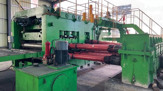 Uncoiler a bobina di acciaio controllato da PLC e taglio in linea di lunghezza Alta produttività
