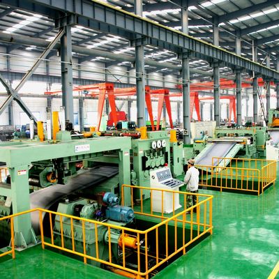Linea di produzione di livellamento e taglio di 12 mm per l'unità di taglio a rotolo a caldo