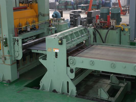 Linea di produzione di livellamento e taglio di 12 mm per l'unità di taglio a rotolo a caldo
