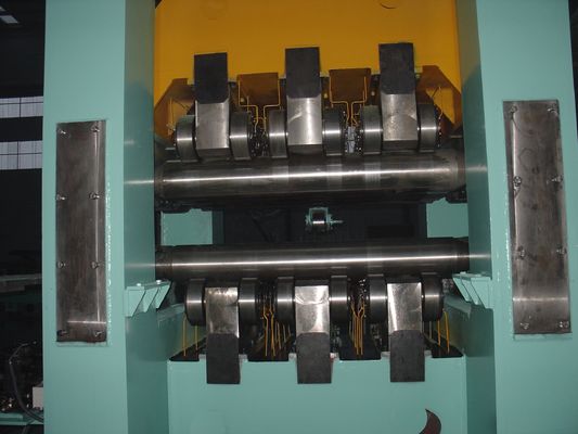 Macchine di taglio automatiche di bobine di acciaio per linee di taglio