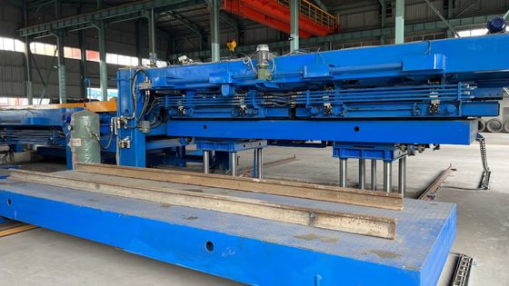 900 2000mm Larghezza di taglio Sfasamento e livellamento Macchina di taglio di bobine di acciaio orizzontali