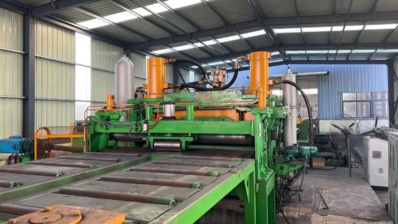 Macchine per il taglio di bobine di acciaio per lo smussamento di bobine di acciaio