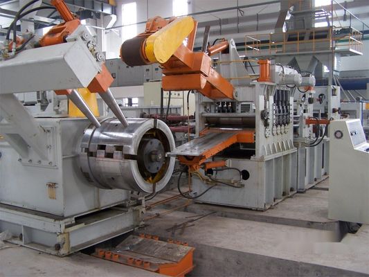 Struttura avanzata in acciaio Linea di assemblaggio mobile per lo scarico e il taglio delle bobine