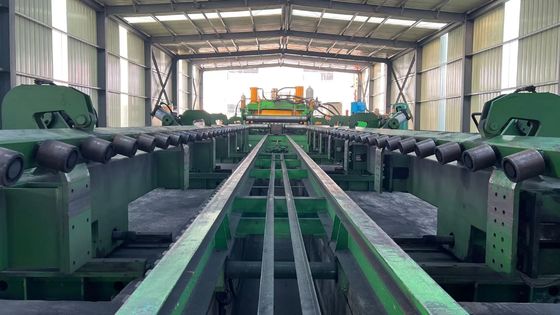 Linea di produzione per lo sfasciamento e il livellamento della lamiera di metallo da 380V per il peso della bobina da 35 T