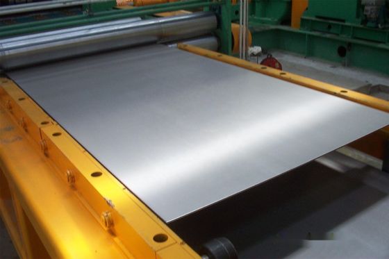 Linea di staccaggio per la levigatura della bobina di acciaio con componenti per il nucleo della pompa da 380 V