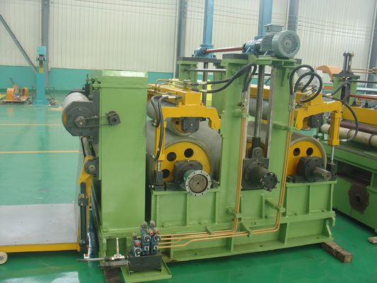 Linea di assemblaggio mobile per la levigatura e la rasatura delle bobine