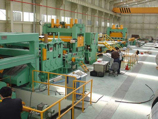 Linea di taglio in lunghezza per la produzione di scarpaggio di lamiera di metallo