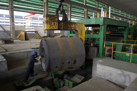 Uncoiler di bobina di acciaio facile da usare e linea di taglio in lunghezza per la lavorazione dell'acciaio
